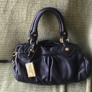 Black leather Marc Jacobs purse